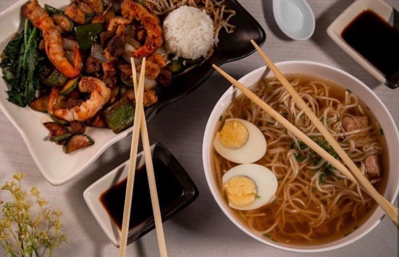 Ramen and stir-fry with rice